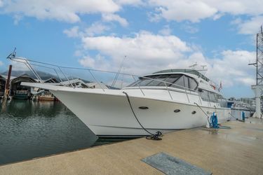 52' West Bay 1993 Yacht For Sale